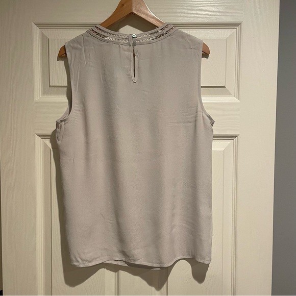 Sleeve Gray Lace Neck Top by Daniel Rainn - Picture 3 of 6